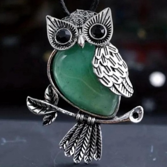 Jewelry - 11 🖤 Aventurine Natural Crystal Owl Healing Stone Pendant Necklace